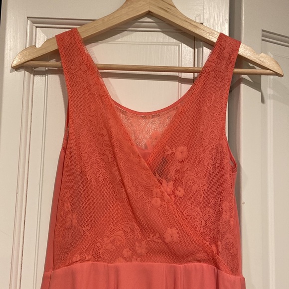 Beautiful Coral/Peachy Fit & Flare Lace-Top Dress by Express - Sz 0 - Picture 3 of 6